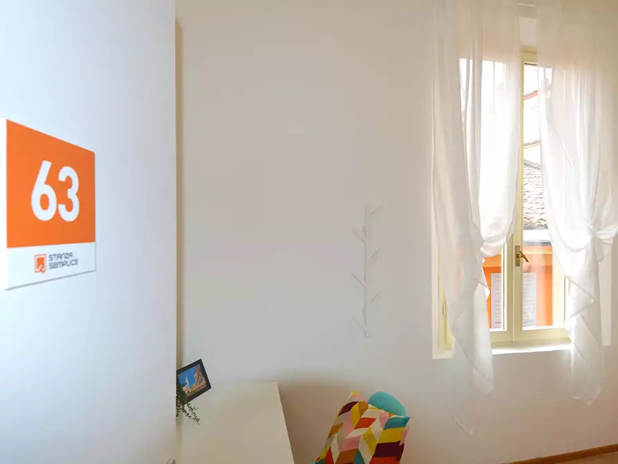 Immagine 1 di Camera in affitto  in Corso Canalgrande16 a Modena