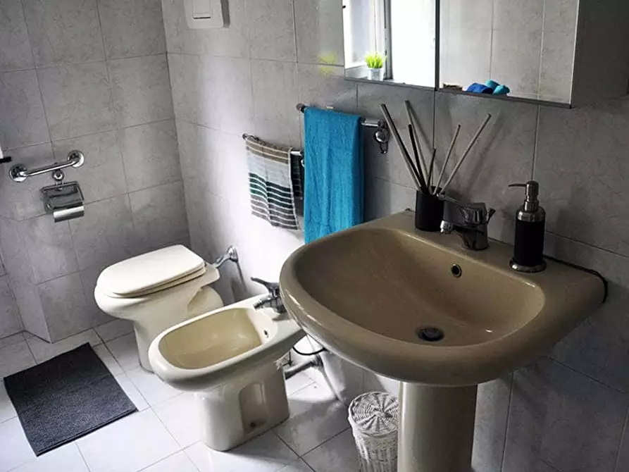 Immagine 14 di Camera in affitto  in Viale Abruzzi66 a Milano