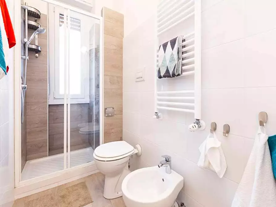 Immagine 19 di Camera in affitto  in Via Comelico3 a Milano