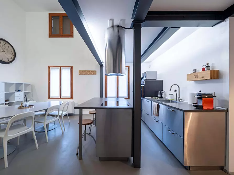 Immagine 30 di Appartamento in affitto  in Via Magolfa21 a Milano