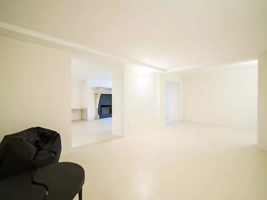Immagine 29 di Appartamento in affitto  in Via degli Ottoboni43 a Milano