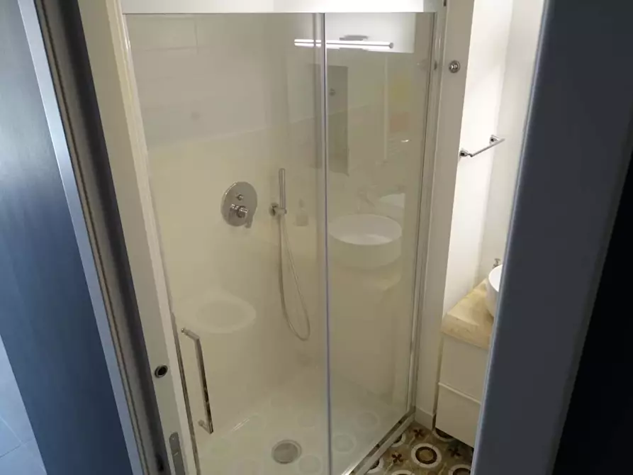 Immagine 5 di Appartamento in affitto  in Via Mantova7 a Torino