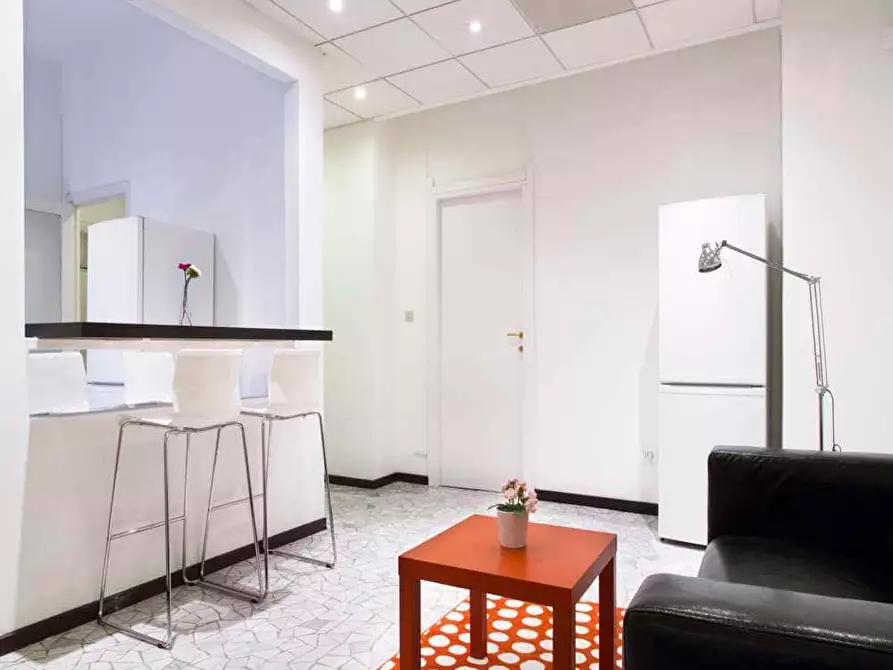 Immagine 29 di Camera in affitto  in Bastioni di Porta Volta13 a Milano