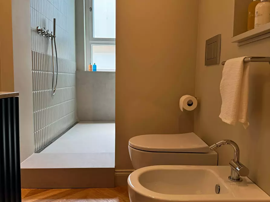 Immagine 8 di Appartamento in affitto  in Via Mac Mahon46 a Milano