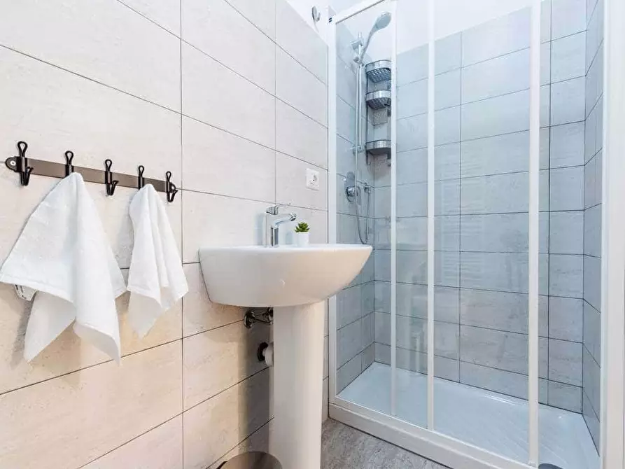 Immagine 14 di Camera in affitto  in Via dei Fontanili1 a Milano