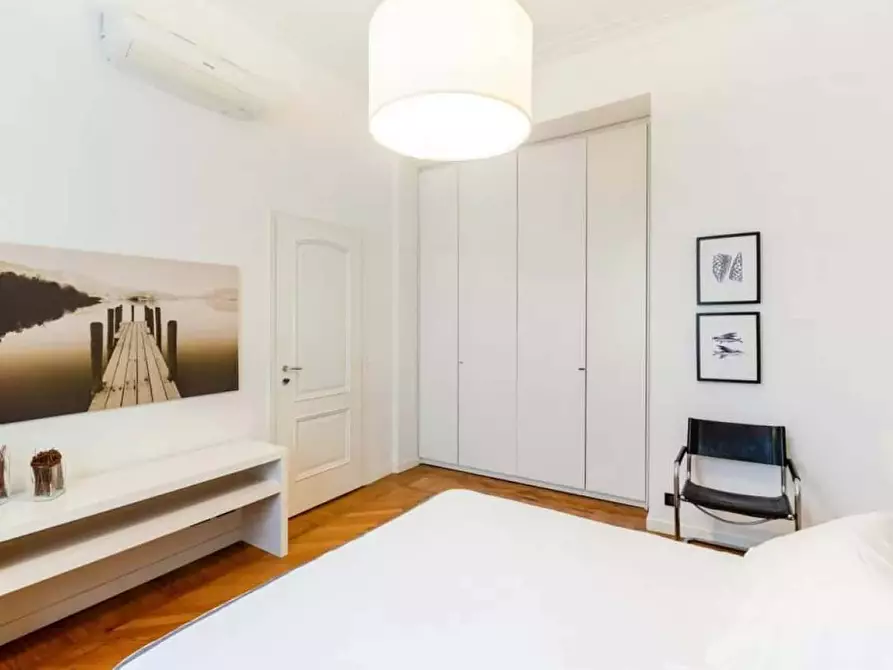 Immagine 12 di Appartamento in affitto  in Via Cesare Battisti13 a Milano