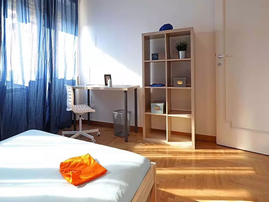 Immagine 3 di Camera in affitto  in Via Guido Zadei1 a Brescia