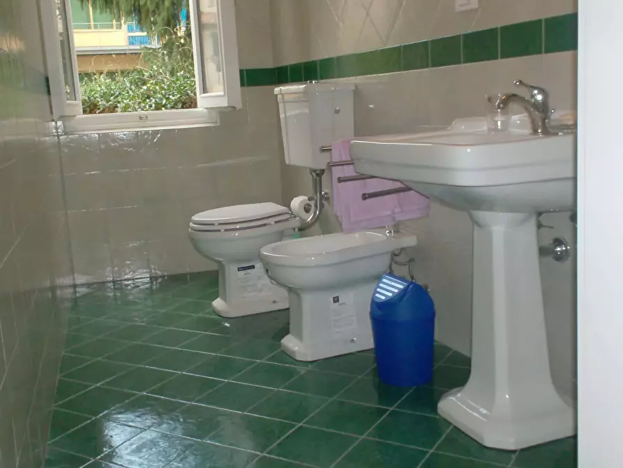 Immagine 27 di Camera in affitto  in Via del Campuccio100 a Firenze