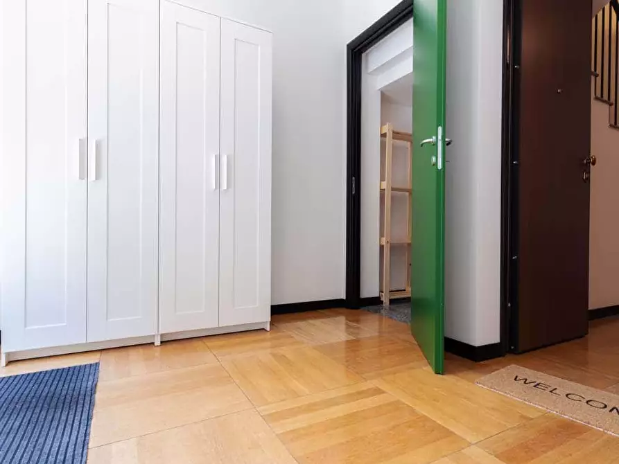 Immagine 45 di Camera in affitto  in Via dei Fontanili1 a Milano
