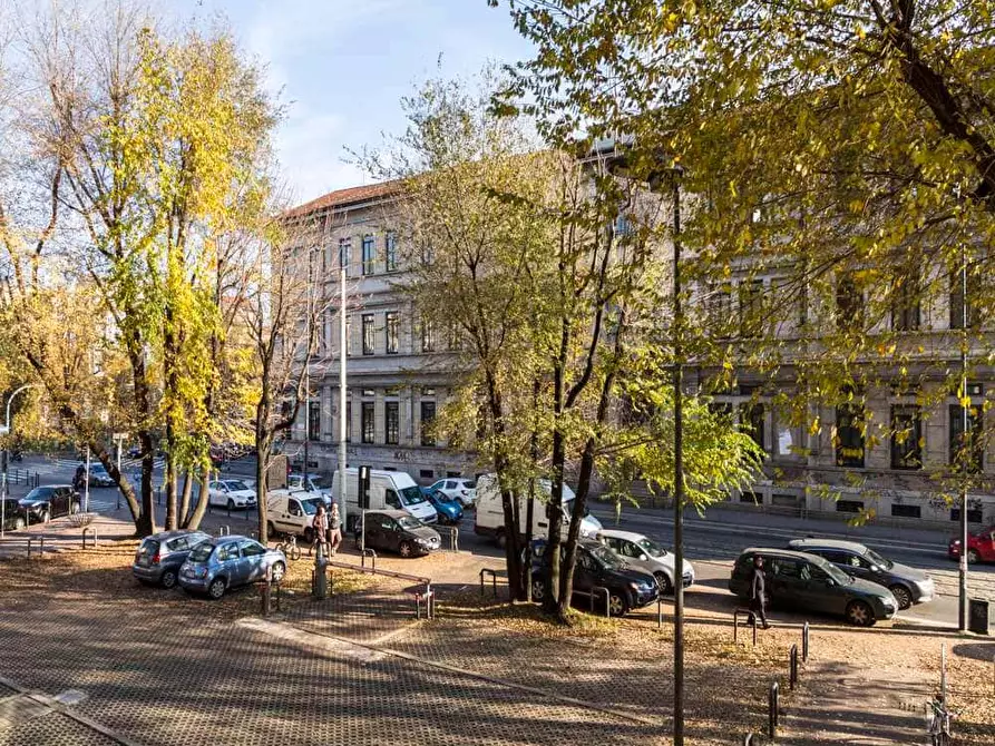 Immagine 4 di Camera in affitto  in Via Andrea Costa33 a Milano