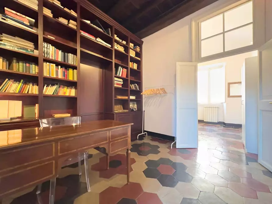 Immagine 15 di Appartamento in affitto  in Via della Mercede16 a Roma