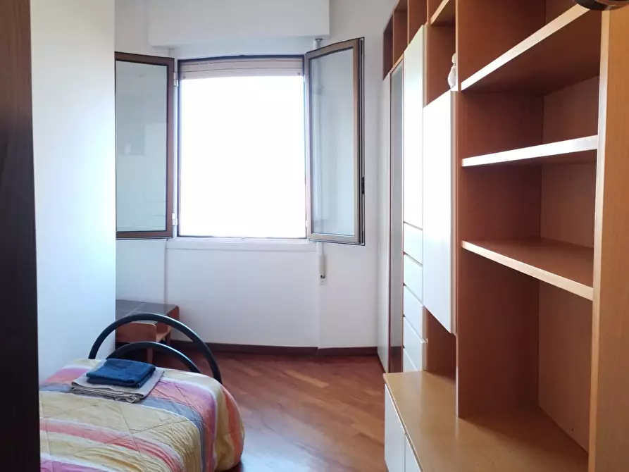 Immagine 2 di Camera in affitto  in Via Privata Giancarlo Puecher9 a Milano