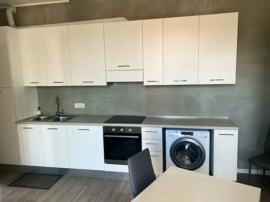 Immagine 2 di Appartamento in affitto  in Via San Basilio21 a Milano