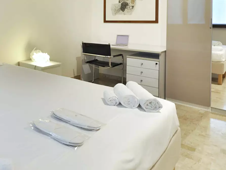 Immagine 14 di Appartamento in affitto  in Via Vincenzo Monti55 a Milano