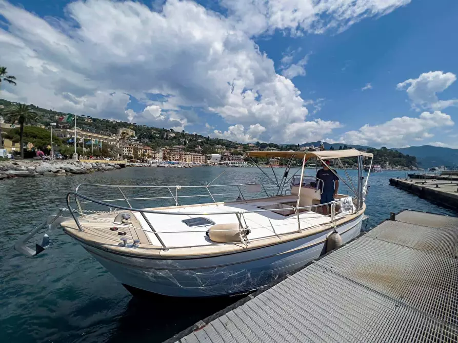 Immagine 22 di Appartamento in affitto  in Via Bartolomeo Maggiocco9 a Rapallo