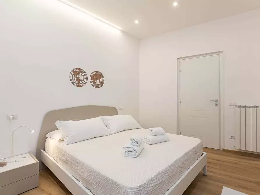 Immagine 84 di Appartamento in affitto  in Via Angelo Poliziano61 a Roma