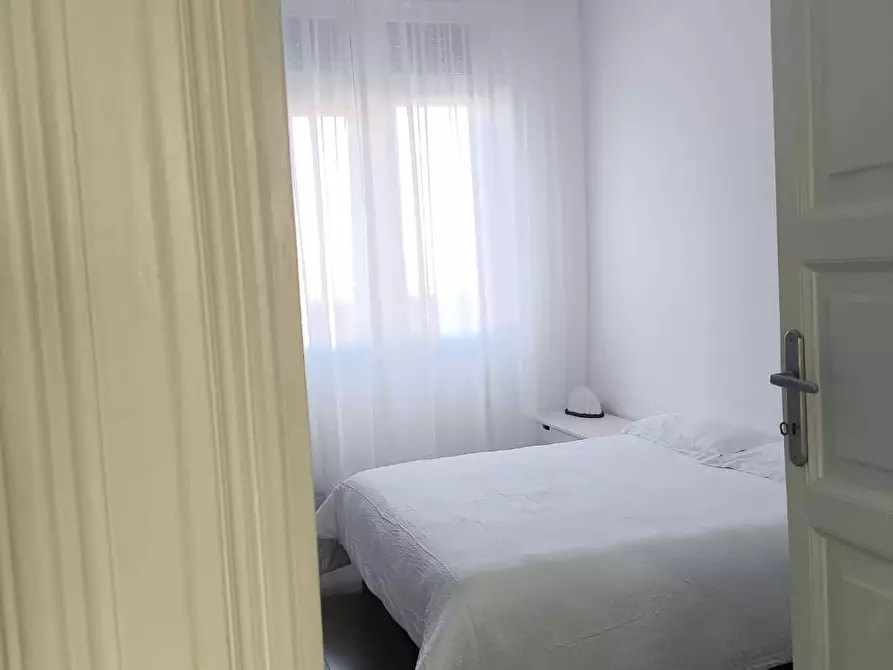Immagine 63 di Appartamento in affitto  in Via Irnerio9 a Bologna