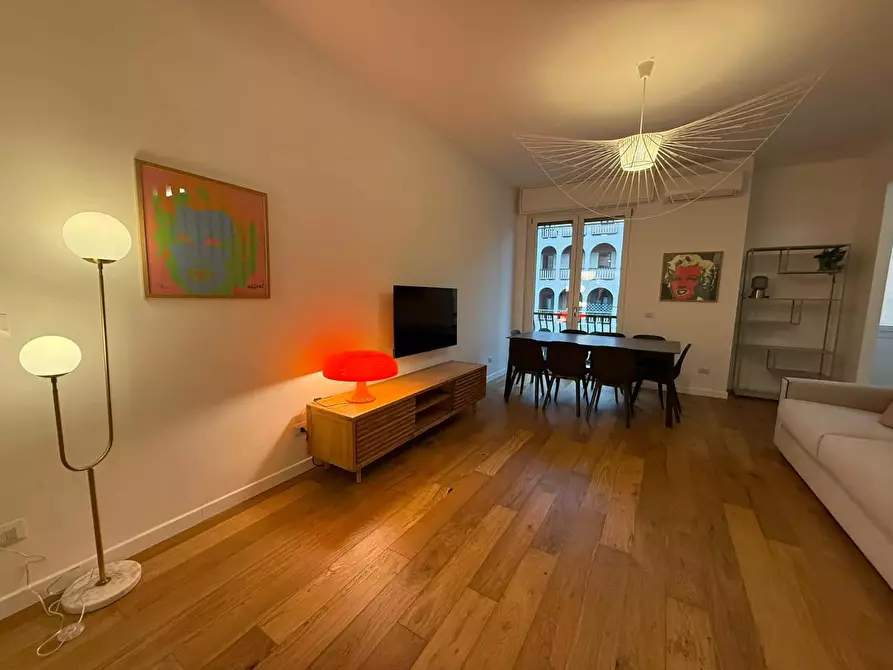 Immagine 17 di Appartamento in affitto  in Viale Tunisia13 a Milano