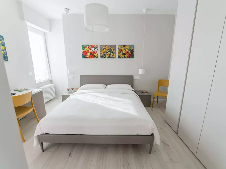 Immagine 15 di Appartamento in affitto  in Via Alfredo Comandini4 a Milano