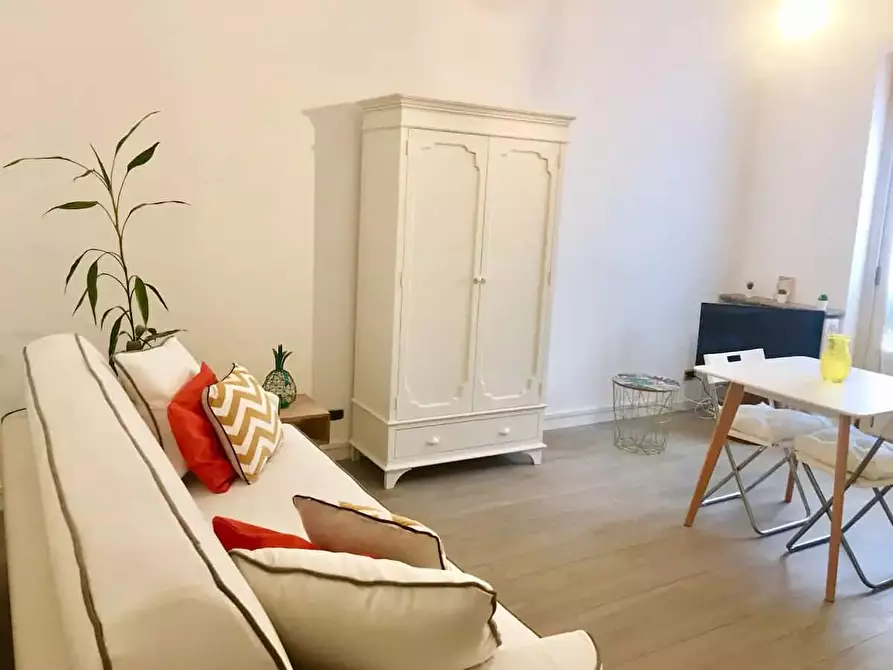 Immagine 14 di Appartamento in affitto  in Via Morazzone1 a Milano