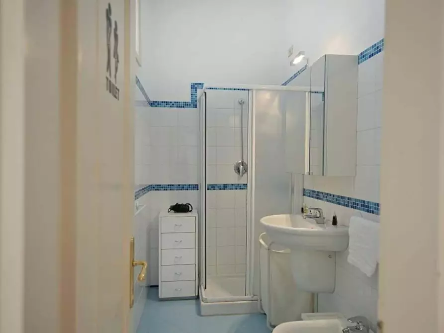 Immagine 12 di Appartamento in affitto  in Via Piero della Francesca68 a Milano