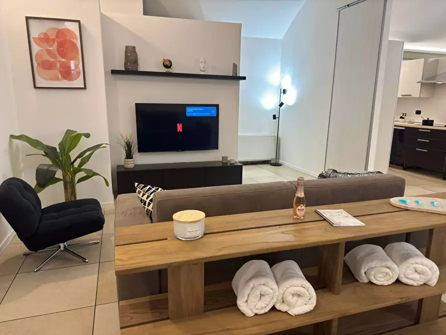 Immagine 16 di Appartamento in affitto  in Via Giuseppe Brambilla9 a Como