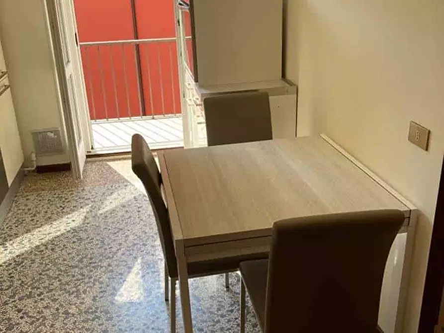 Immagine 5 di Camera in affitto  in Via Pietro dal Monte16 a Brescia