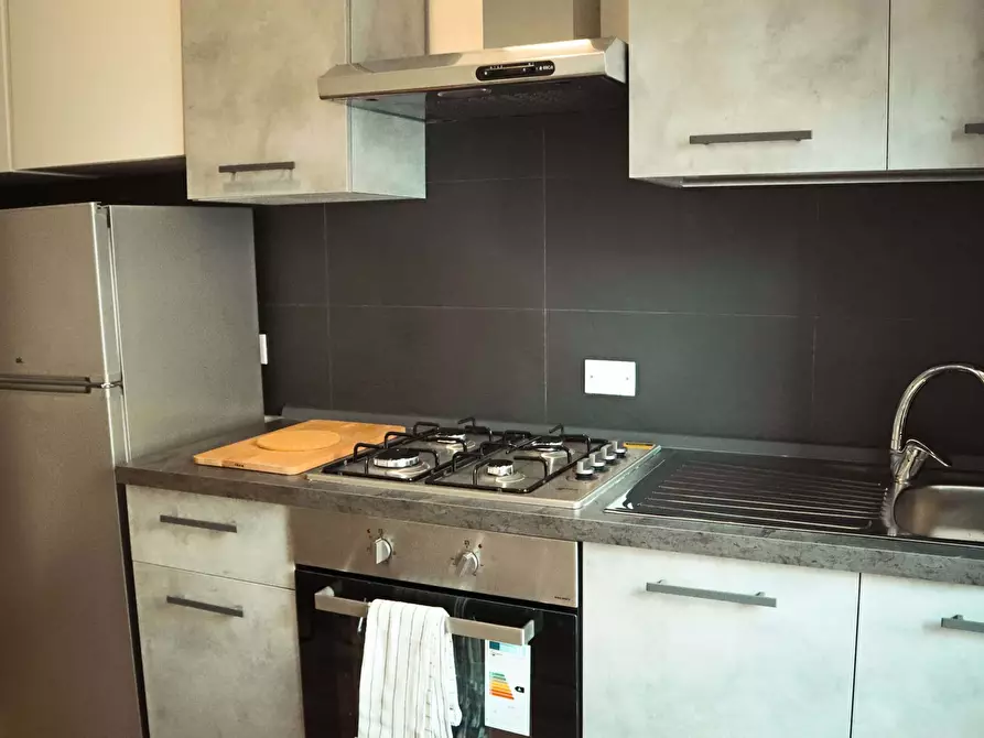 Immagine 7 di Camera in affitto  in Via Tigellio24 a Cagliari