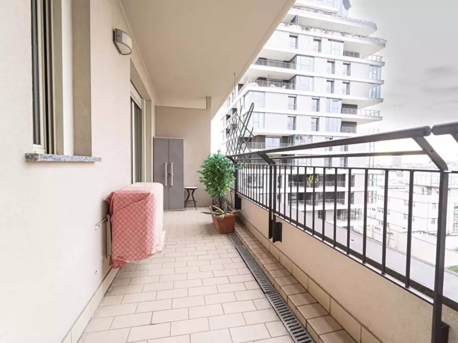 Immagine 13 di Appartamento in affitto  in Via Adamello8 a Milano