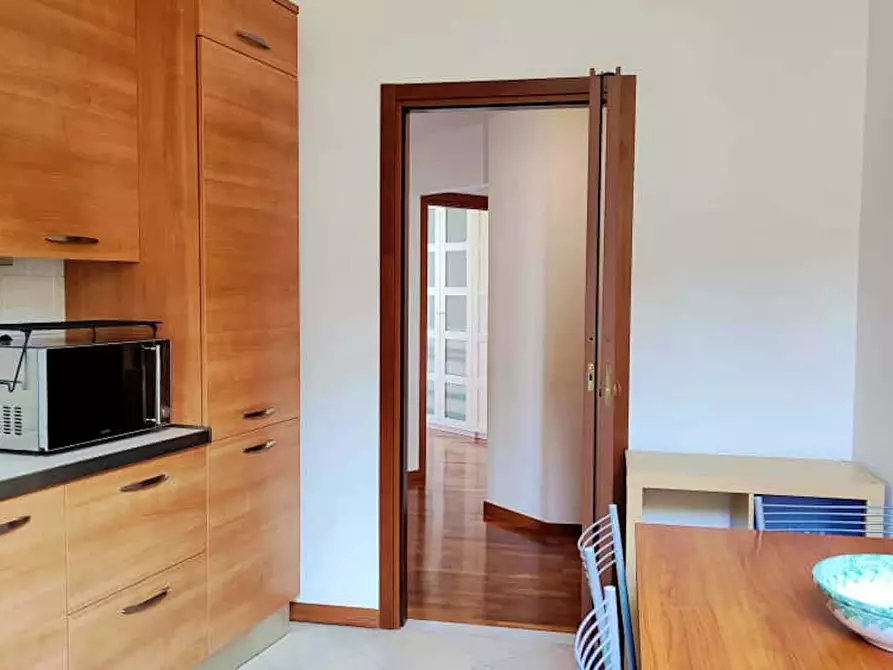 Immagine 14 di Appartamento in affitto  in Via Brembo a Milano
