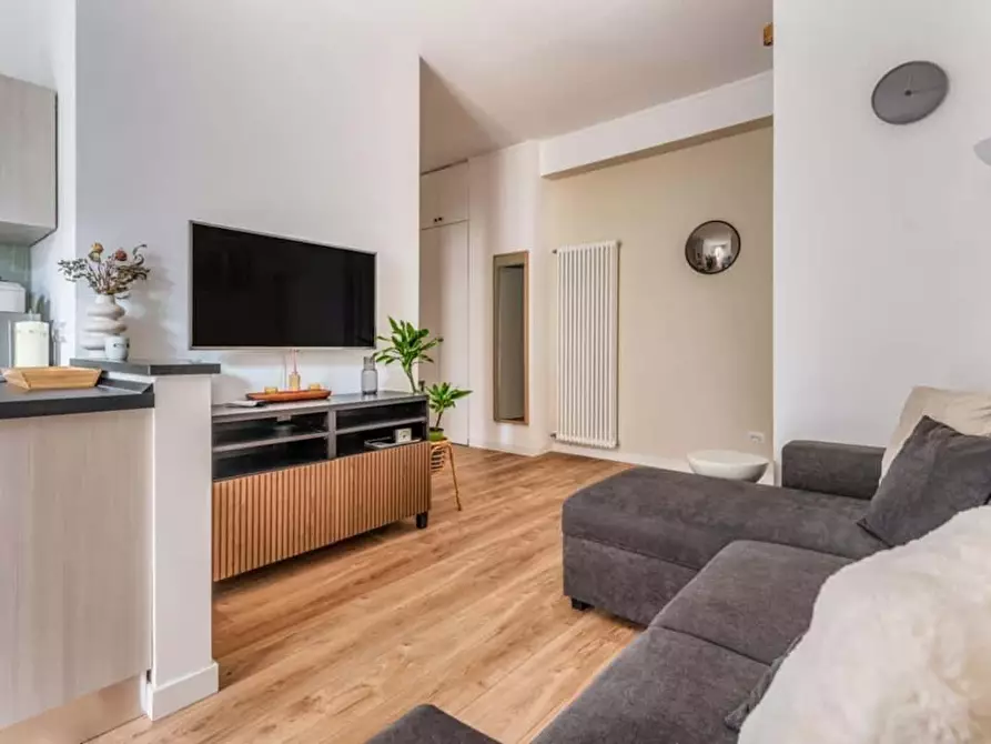 Immagine 1 di Appartamento in affitto  in Via Angelo Inganni27 a Milano