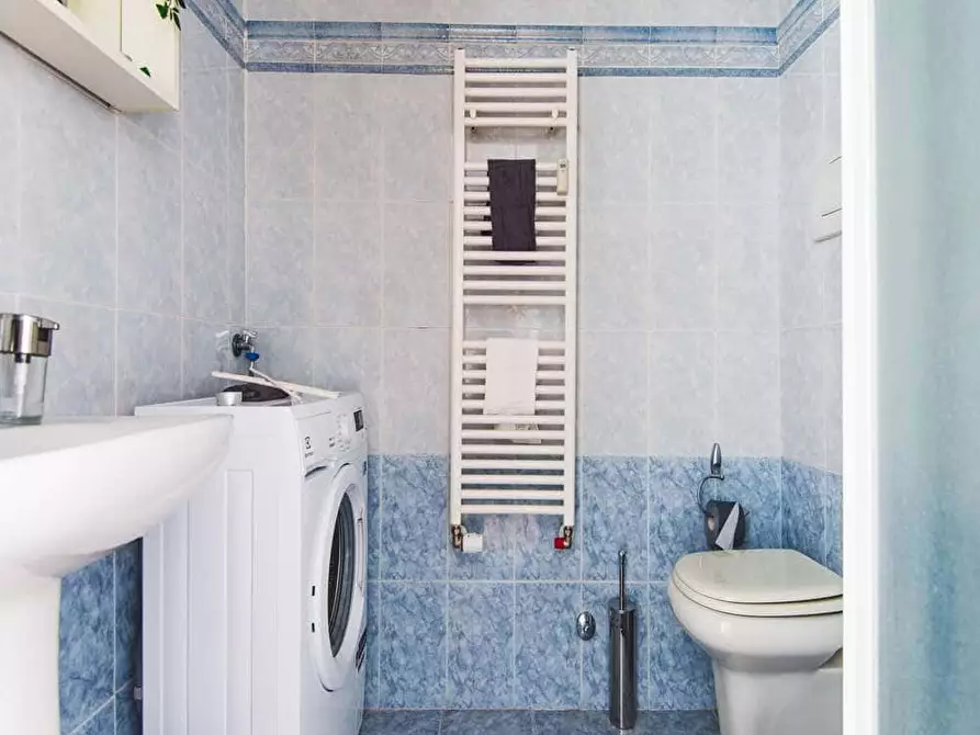 Immagine 11 di Camera in affitto  in Via Guido Guarini Matteucci1 a Milano