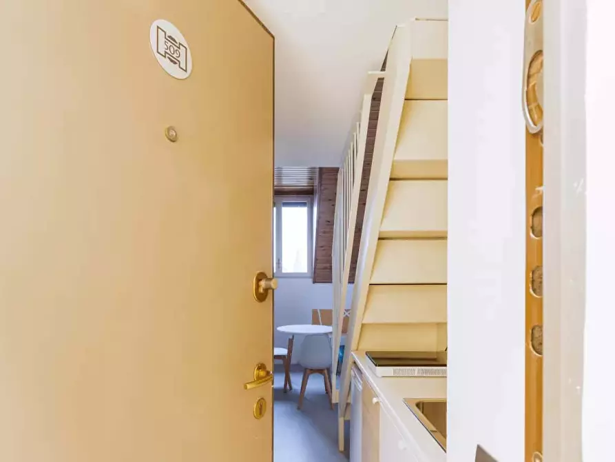 Immagine 15 di Appartamento in affitto  in Corso Magenta25 a Milano