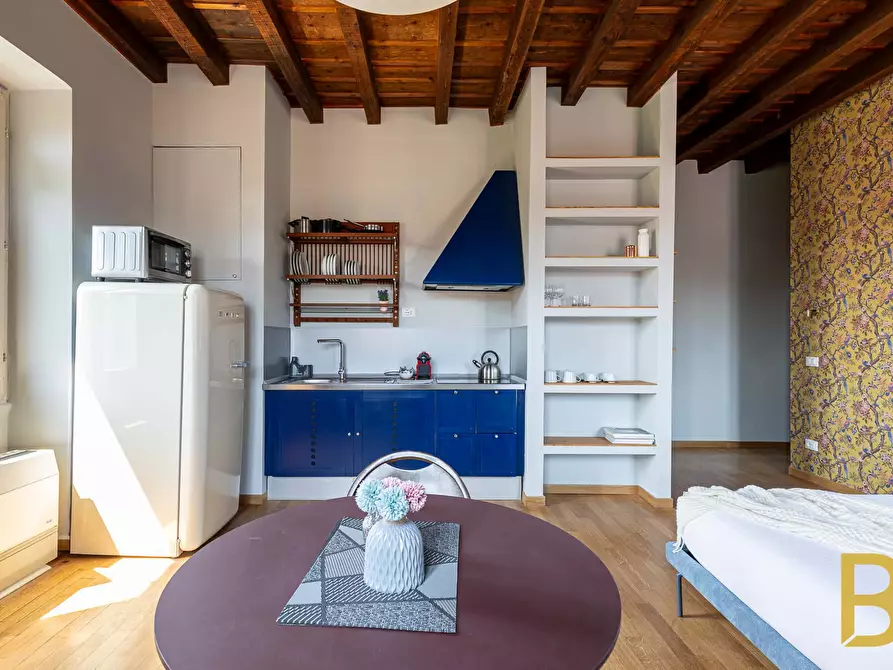 Immagine 6 di Appartamento in affitto  in Via Lodovico Il Moro11 a Milano