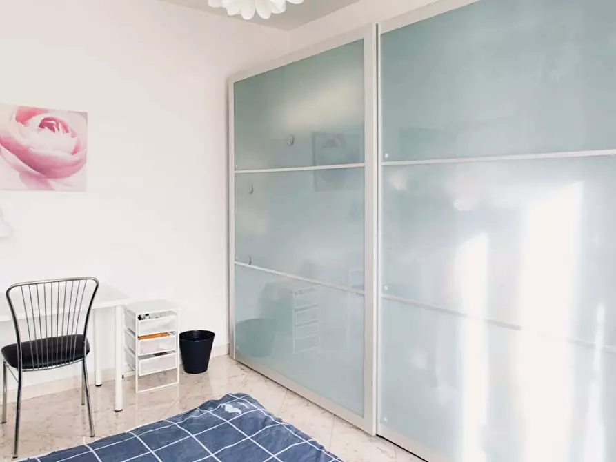 Immagine 13 di Camera in affitto  in Viale Tibaldi10 a Milano