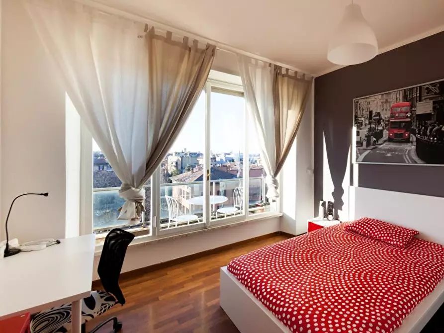 Immagine 1 di Camera in affitto  in Piazza Trento e Trieste1 a Bologna