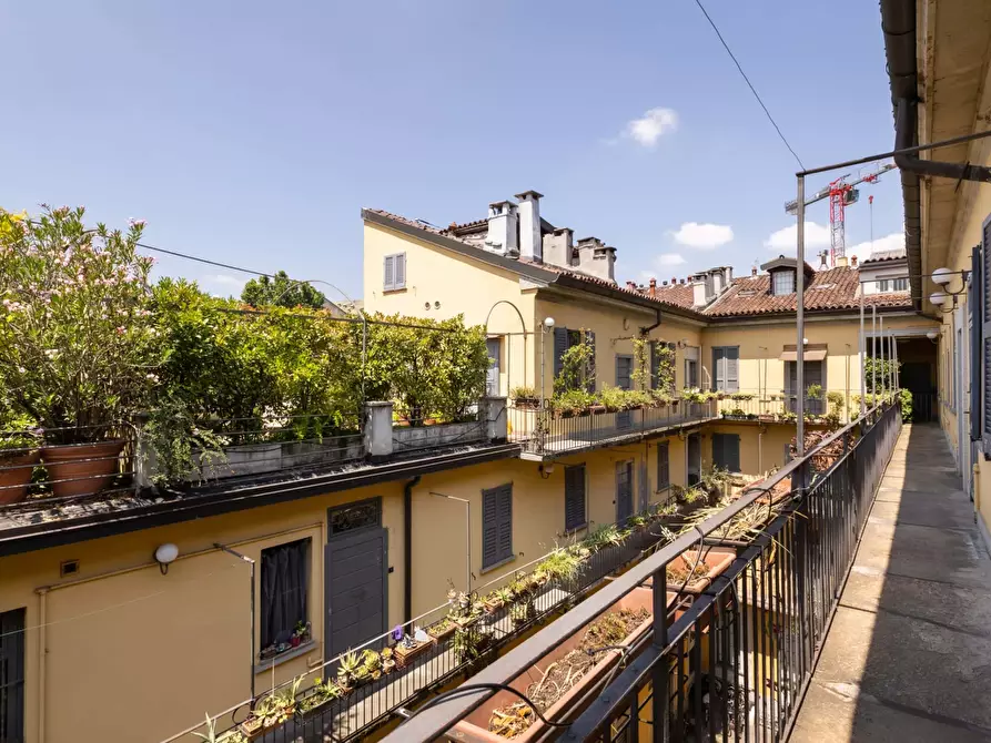 Immagine 35 di Appartamento in affitto  in Via Bramante1 a Milano