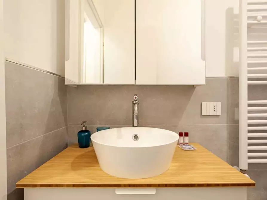 Immagine 24 di Appartamento in affitto  in Via Francesco Melzi d'Eril38 a Milano