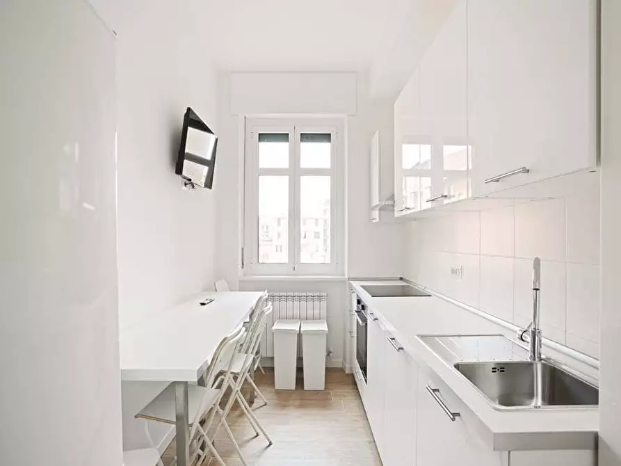 Immagine 9 di Camera in affitto  in Viale Legioni Romane39 a Milano