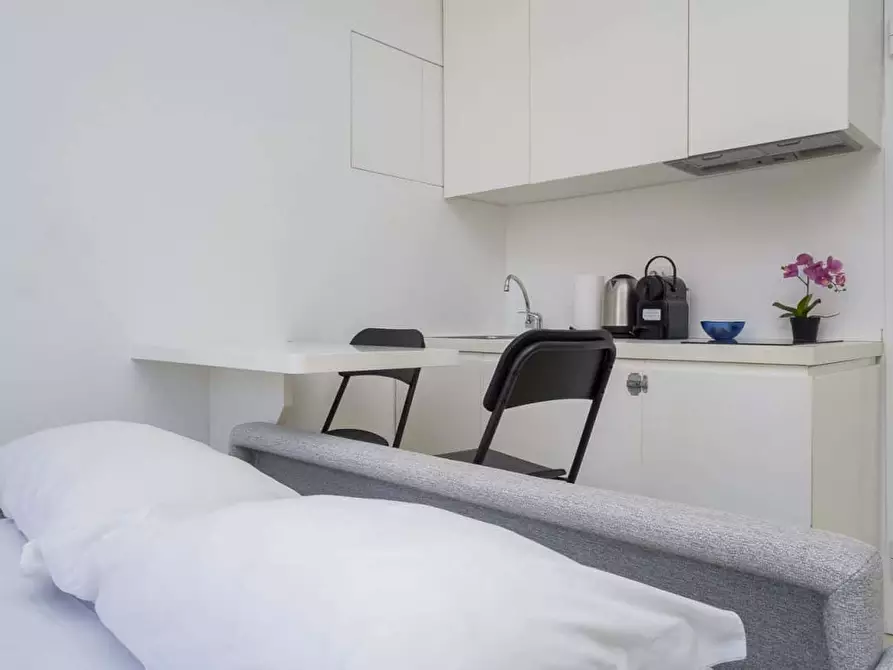 Immagine 2 di Appartamento in affitto  in Via Marghera18 a Milano