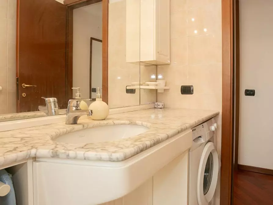 Immagine 18 di Camera in affitto  in Via Privata Giancarlo Puecher9 a Milano