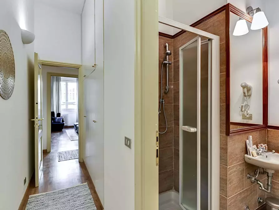 Immagine 15 di Appartamento in affitto  in Via Ciovasso3 a Milano