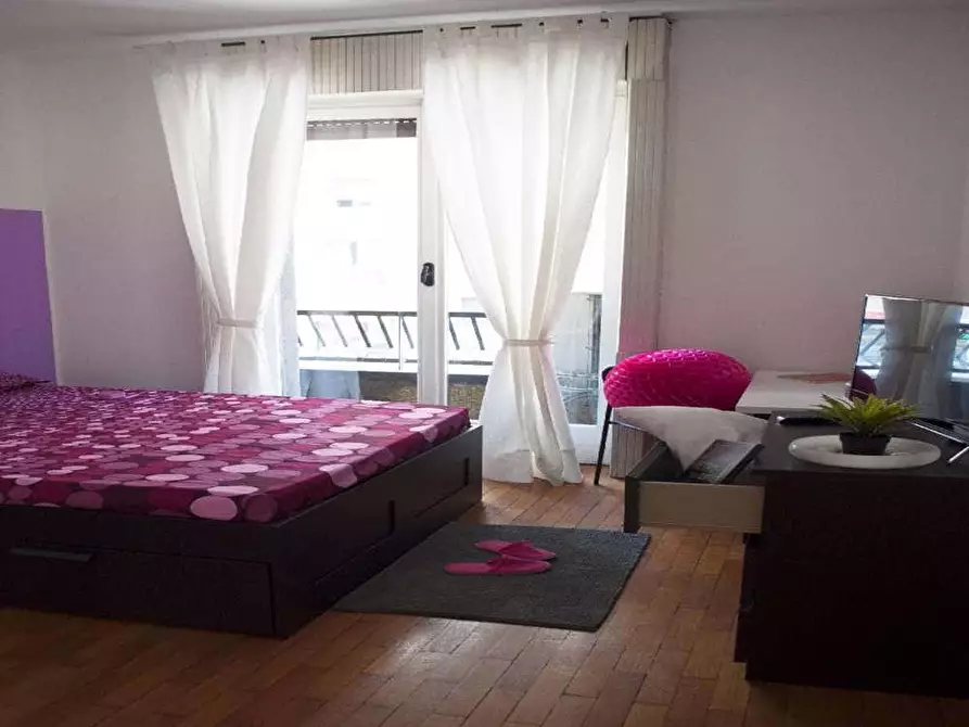 Immagine 9 di Camera in affitto  in Viale Tunisia13 a Milano