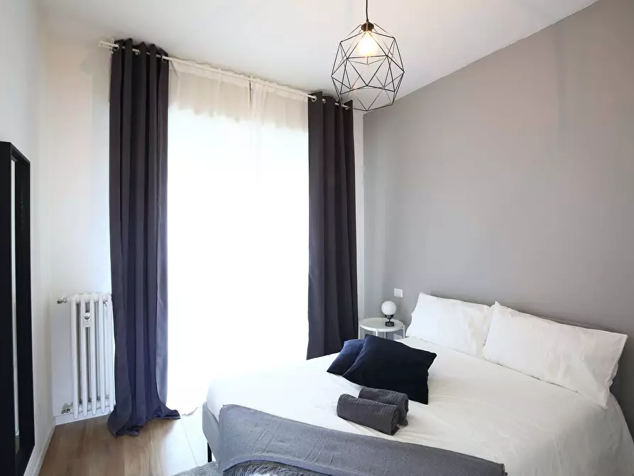 Immagine 6 di Camera in affitto  in Via Carlo Marx26 a Milano