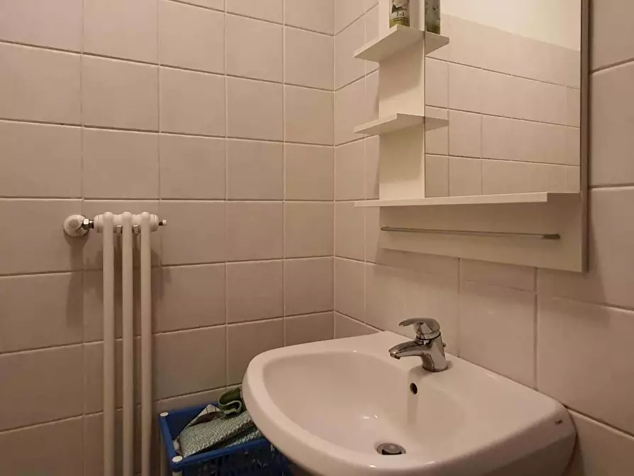 Immagine 12 di Camera in affitto  in Via Giuseppe Mazzini a Trento