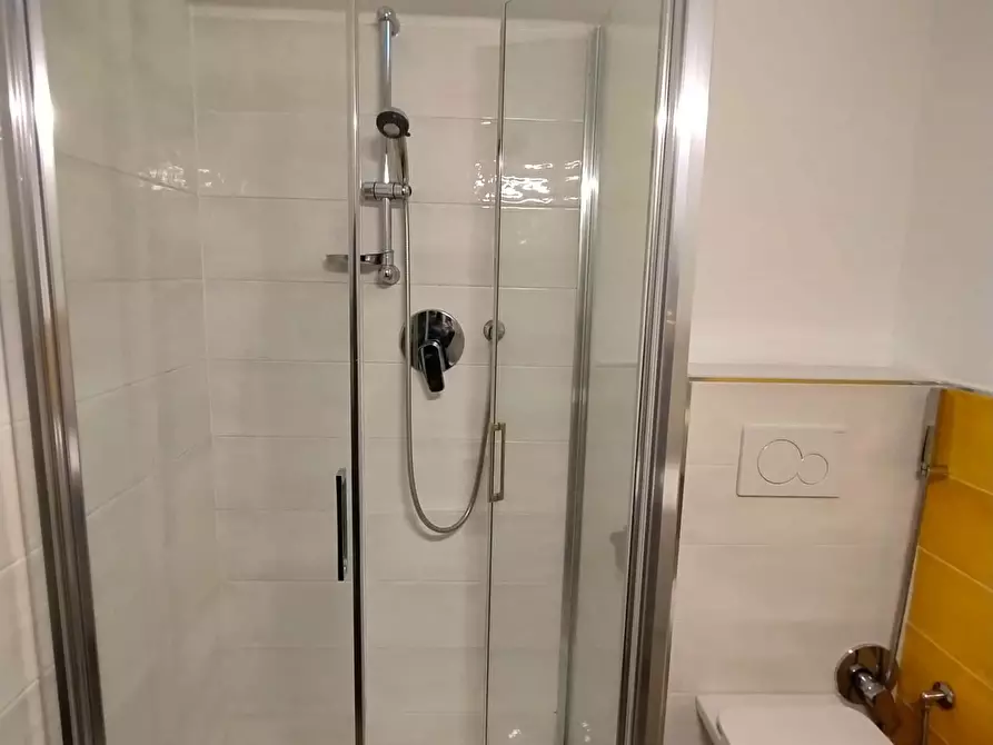 Immagine 27 di Appartamento in affitto  in Via Cervignano a Milano