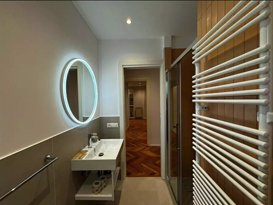 Immagine 9 di Appartamento in affitto  in Viale delle Milizie3 a Roma