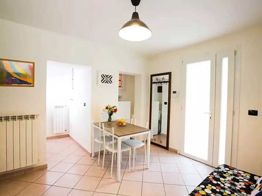 Immagine 6 di Appartamento in affitto  in Via Mazzini87 a Bologna