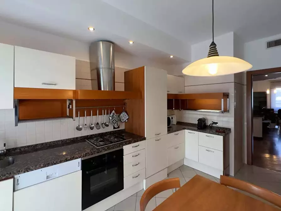 Immagine 17 di Appartamento in affitto  in Via Leon Battista Alberti3 a Milano