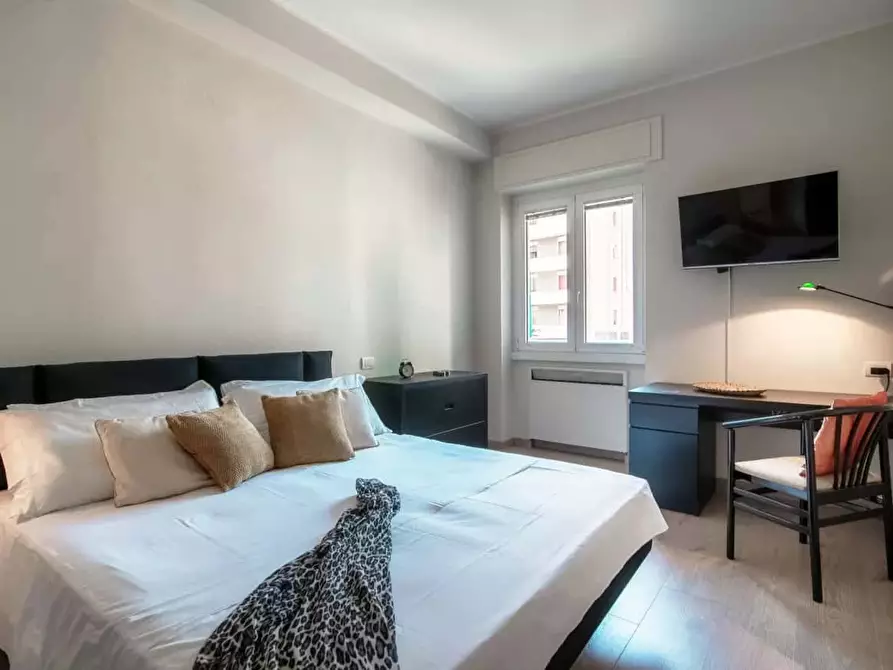 Immagine 37 di Appartamento in affitto  in Via Francesco Anzani a Como